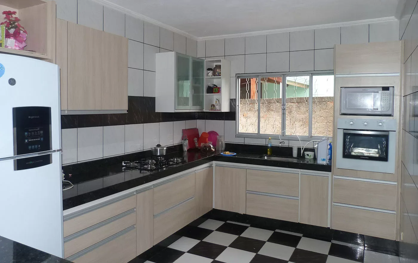 Woodgrain Melamine Cabinets